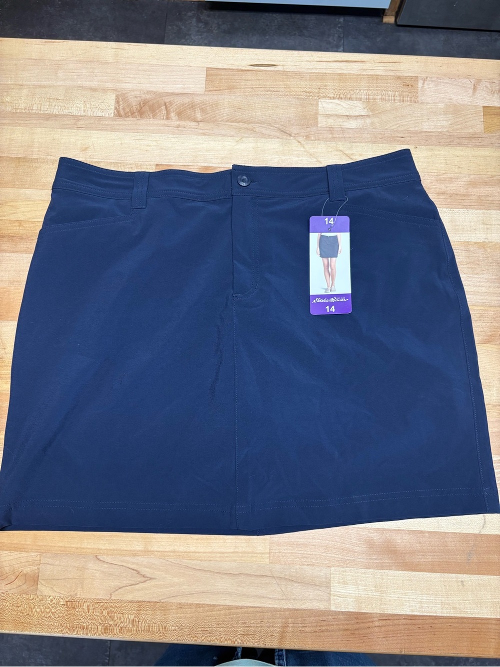 NWT Eddie Bauer Navy Blue Stretch Skort with Belt Loops and attached shorts